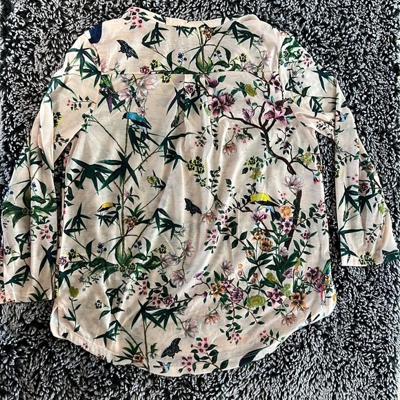 H&M Breathable Blouse - Picture 6 of 8